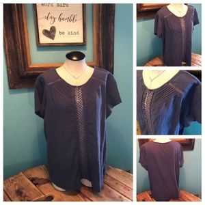 Loft AnnTaylor shortsleeved navy blue shirt size L